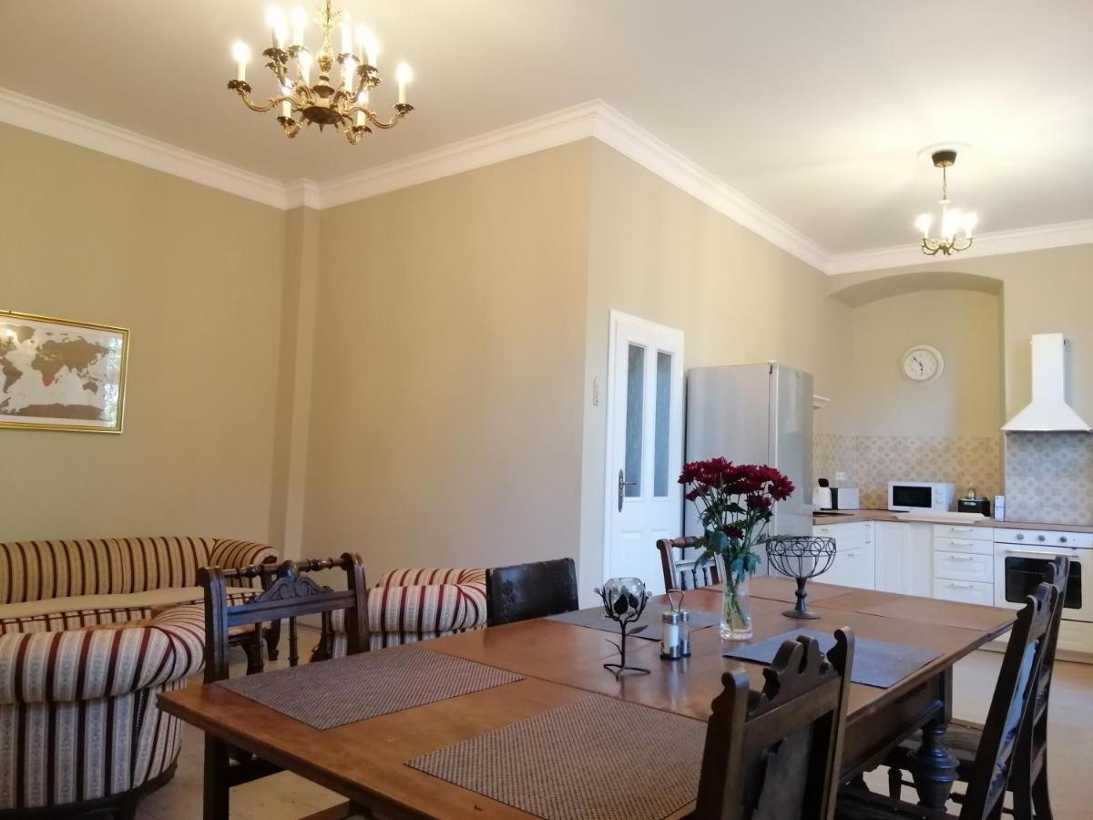 Apartman Fara Vcelakov Exterior photo