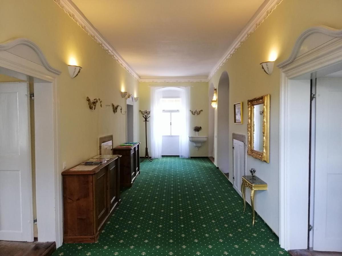 Apartman Fara Vcelakov Exterior photo