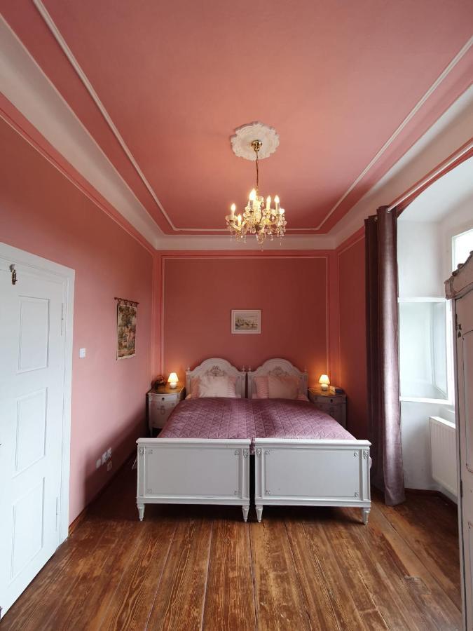 Apartman Fara Vcelakov Exterior photo